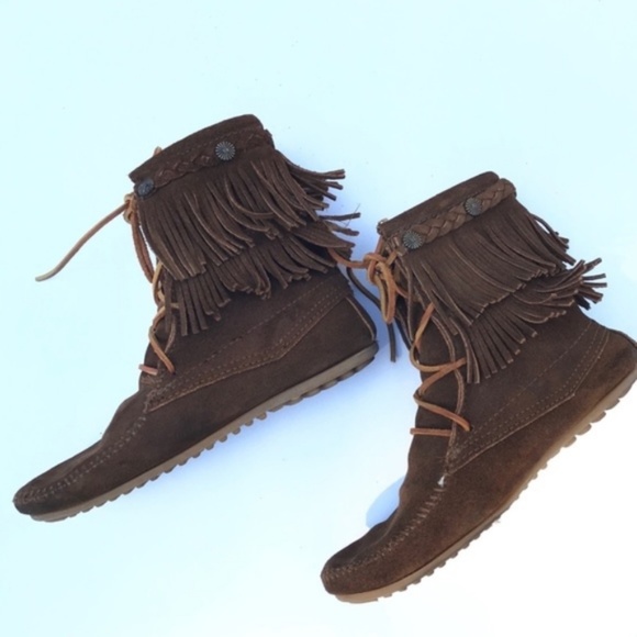 **SOLD** Minnetonka | Double Fringe Tramper Boot - Picture 4 of 6